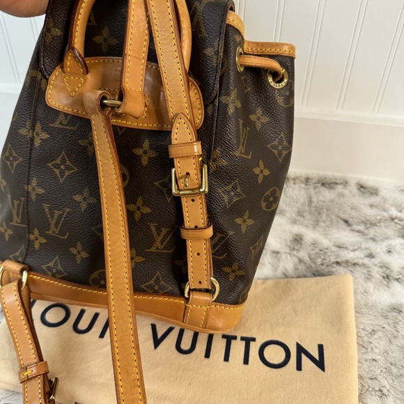 Louis Vuitton Montsouris Monogram PM Mini Backpack – P0002 - Picture 8 of 17